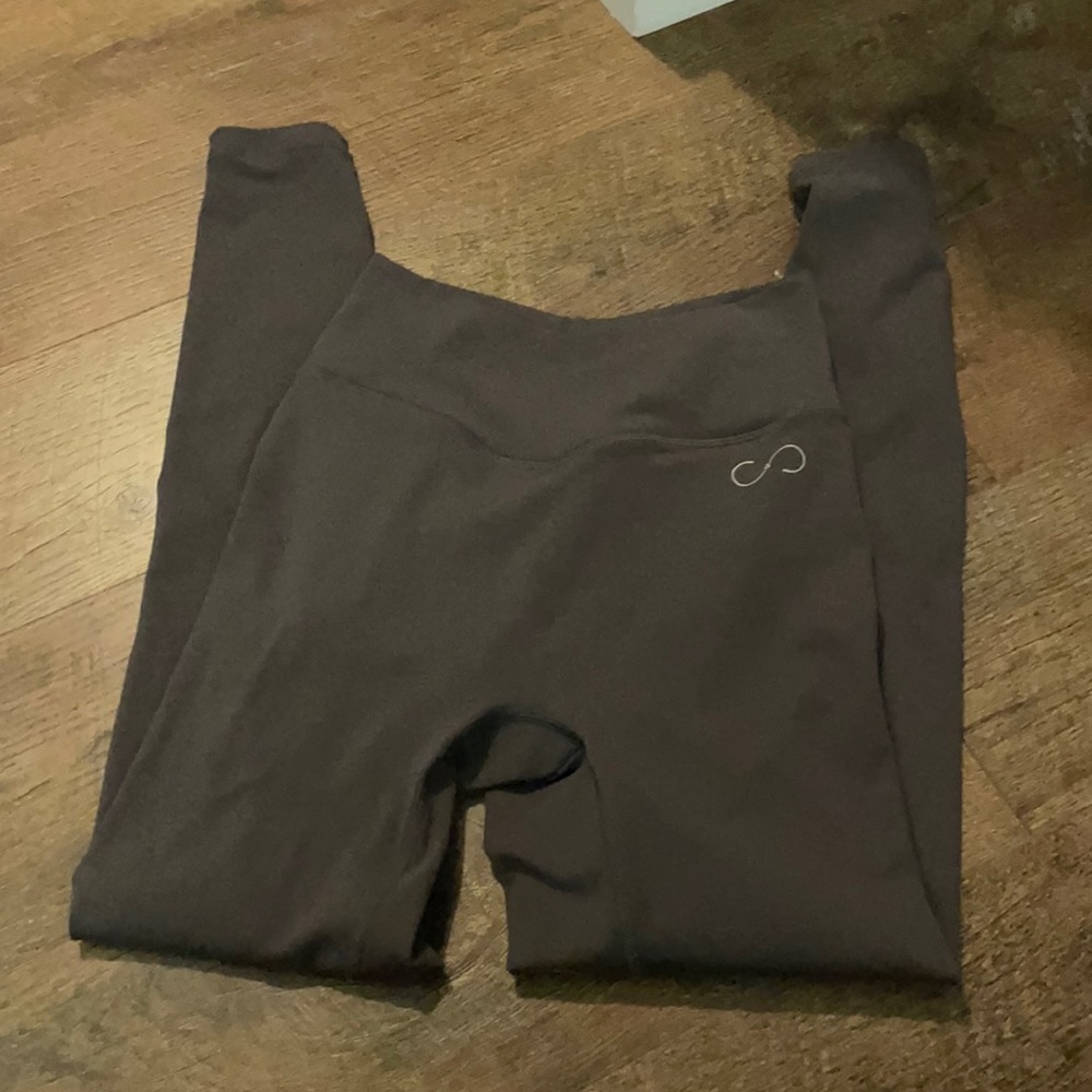 Booty scrunch leggings